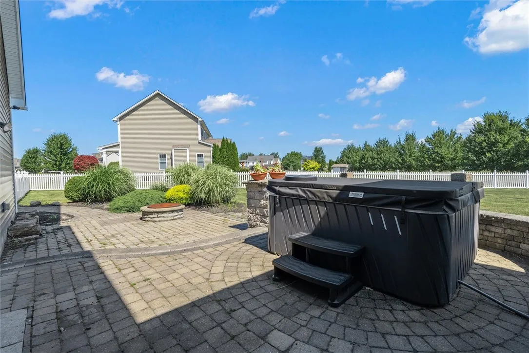 78 Rockwell Drive, Greece, New York 14468, Greece, New York 14468, 4 Bedrooms Bedrooms, 5 Rooms Rooms,2 BathroomsBathrooms,Residential,Closed,78 Rockwell Drive, Greece, New York 14468,0,R1624715