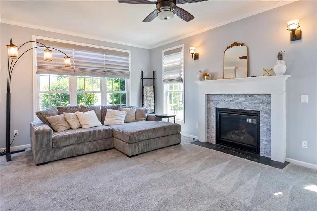 78 Rockwell Drive, Greece, New York 14468, Greece, New York 14468, 4 Bedrooms Bedrooms, 5 Rooms Rooms,2 BathroomsBathrooms,Residential,Closed,78 Rockwell Drive, Greece, New York 14468,0,R1624715