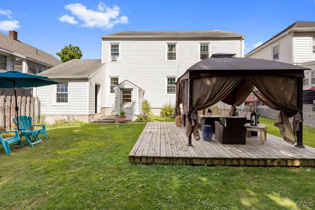 306 Darrow Avenue, Geddes, New York 13209, Geddes, New York 13209, 6 Bedrooms Bedrooms, ,2 BathroomsBathrooms,Residential,Closed,306 Darrow Avenue, Geddes, New York 13209,0,S1624696