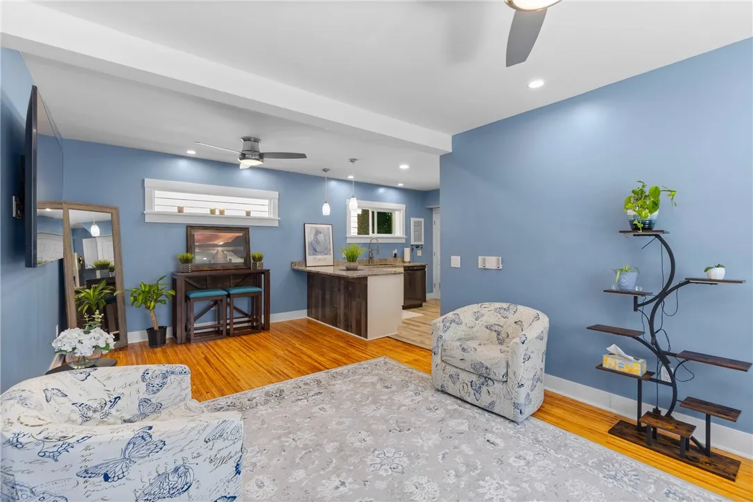86 Henley Street, Rochester, New York 14612, Rochester, New York 14612, 3 Bedrooms Bedrooms, 8 Rooms Rooms,1 BathroomBathrooms,Residential,Closed,86 Henley Street, Rochester, New York 14612,0,R1624828