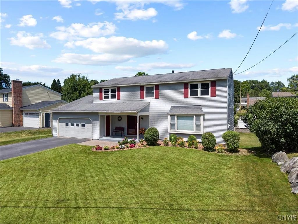 5240 Wethersfield Road, Dewitt, New York 13078, De Witt, New York 13078, 4 Bedrooms Bedrooms, 13 Rooms Rooms,2 BathroomsBathrooms,Residential,Closed,5240 Wethersfield Road, Dewitt, New York 13078,0,S1624919