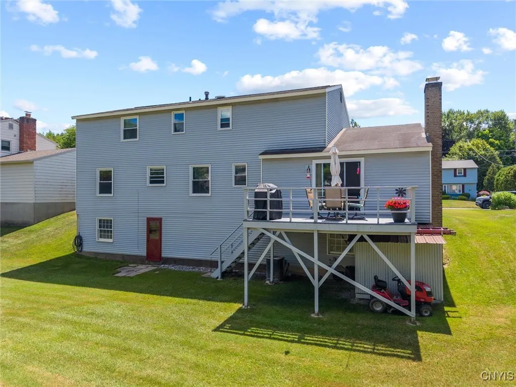 5240 Wethersfield Road, Dewitt, New York 13078, De Witt, New York 13078, 4 Bedrooms Bedrooms, 13 Rooms Rooms,2 BathroomsBathrooms,Residential,Closed,5240 Wethersfield Road, Dewitt, New York 13078,0,S1624919