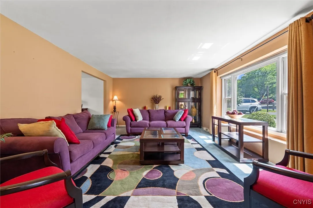 5240 Wethersfield Road, Dewitt, New York 13078, De Witt, New York 13078, 4 Bedrooms Bedrooms, 13 Rooms Rooms,2 BathroomsBathrooms,Residential,Closed,5240 Wethersfield Road, Dewitt, New York 13078,0,S1624919