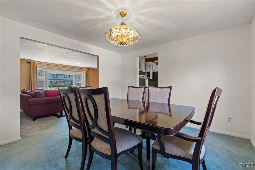 5240 Wethersfield Road, Dewitt, New York 13078, De Witt, New York 13078, 4 Bedrooms Bedrooms, 13 Rooms Rooms,2 BathroomsBathrooms,Residential,Closed,5240 Wethersfield Road, Dewitt, New York 13078,0,S1624919