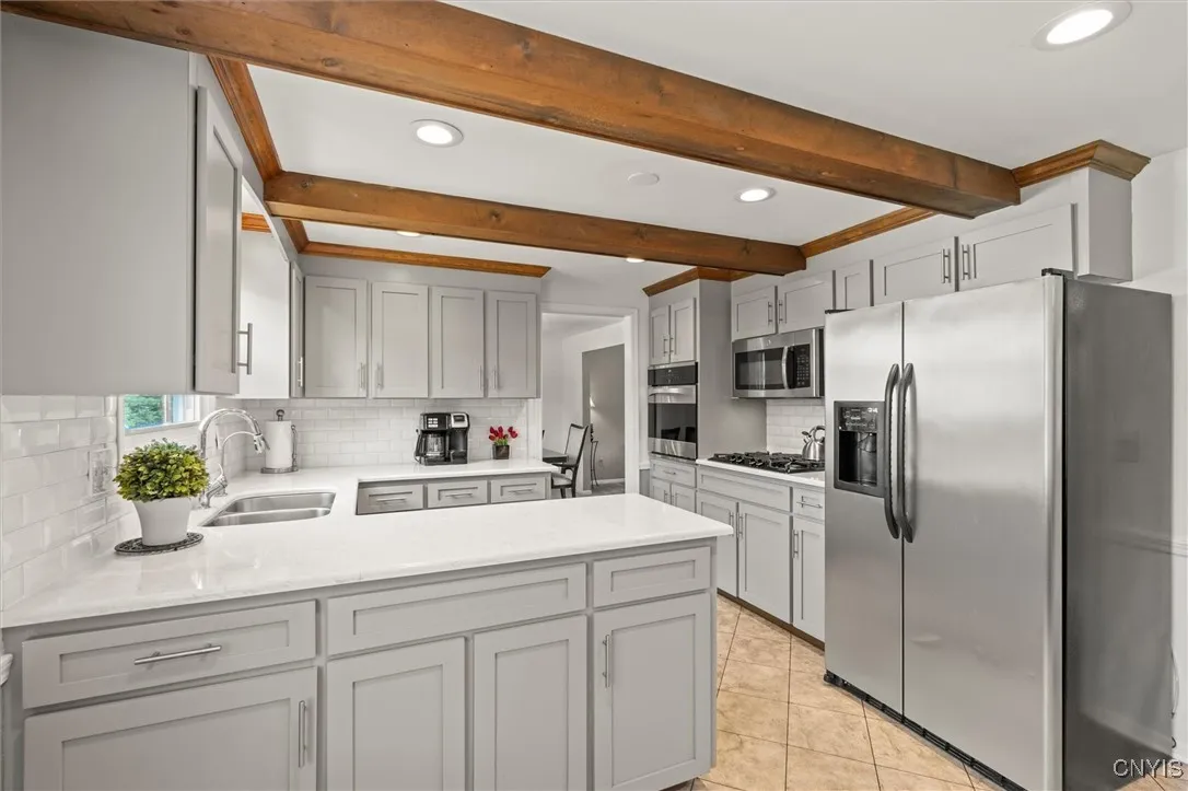 5240 Wethersfield Road, Dewitt, New York 13078, De Witt, New York 13078, 4 Bedrooms Bedrooms, 13 Rooms Rooms,2 BathroomsBathrooms,Residential,Closed,5240 Wethersfield Road, Dewitt, New York 13078,0,S1624919