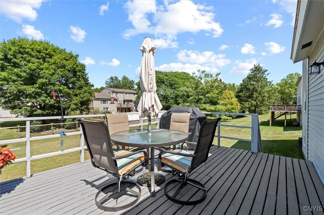 5240 Wethersfield Road, Dewitt, New York 13078, De Witt, New York 13078, 4 Bedrooms Bedrooms, 13 Rooms Rooms,2 BathroomsBathrooms,Residential,Closed,5240 Wethersfield Road, Dewitt, New York 13078,0,S1624919