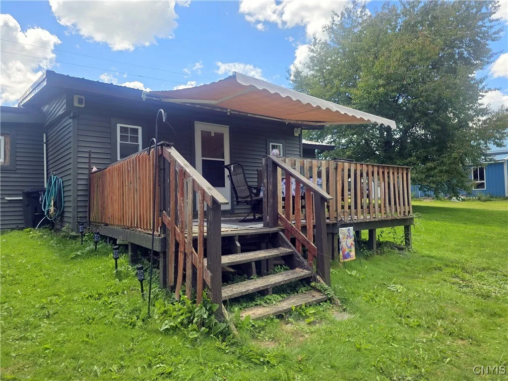 11841 Bentley Road, Galen, New York 14433, Galen, New York 14433, 2 Bedrooms Bedrooms, 6 Rooms Rooms,1 BathroomBathrooms,Residential,For Sale,11841 Bentley Road, Galen, New York 14433,S1624784
