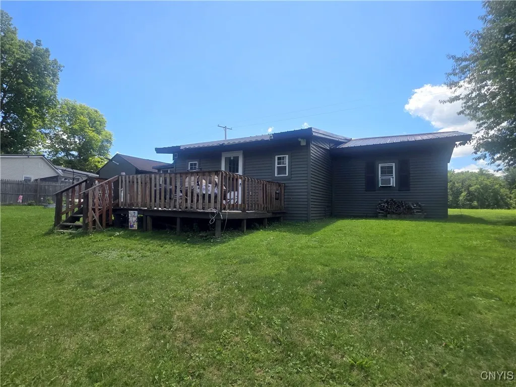 11841 Bentley Road, Galen, New York 14433, Galen, New York 14433, 2 Bedrooms Bedrooms, 6 Rooms Rooms,1 BathroomBathrooms,Residential,For Sale,11841 Bentley Road, Galen, New York 14433,S1624784