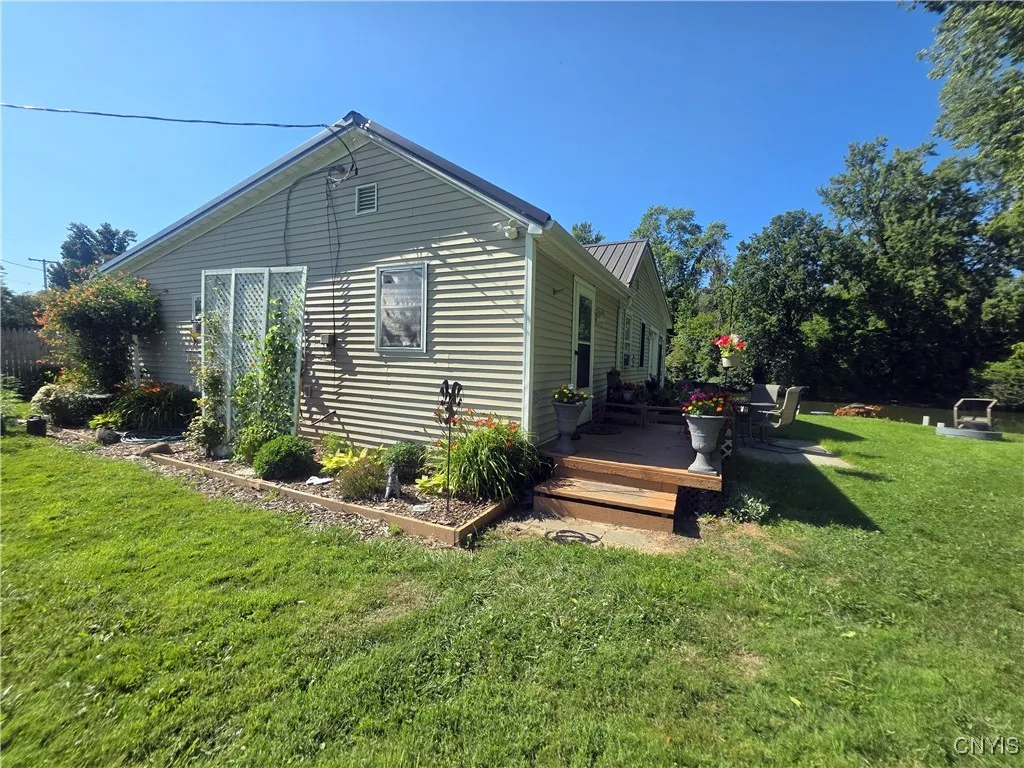 11845 Bentley Road, Galen, New York 14433, Galen, New York 14433, 1 Bedroom Bedrooms, 5 Rooms Rooms,1 BathroomBathrooms,Residential,For Sale,11845 Bentley Road, Galen, New York 14433,0,S1624783