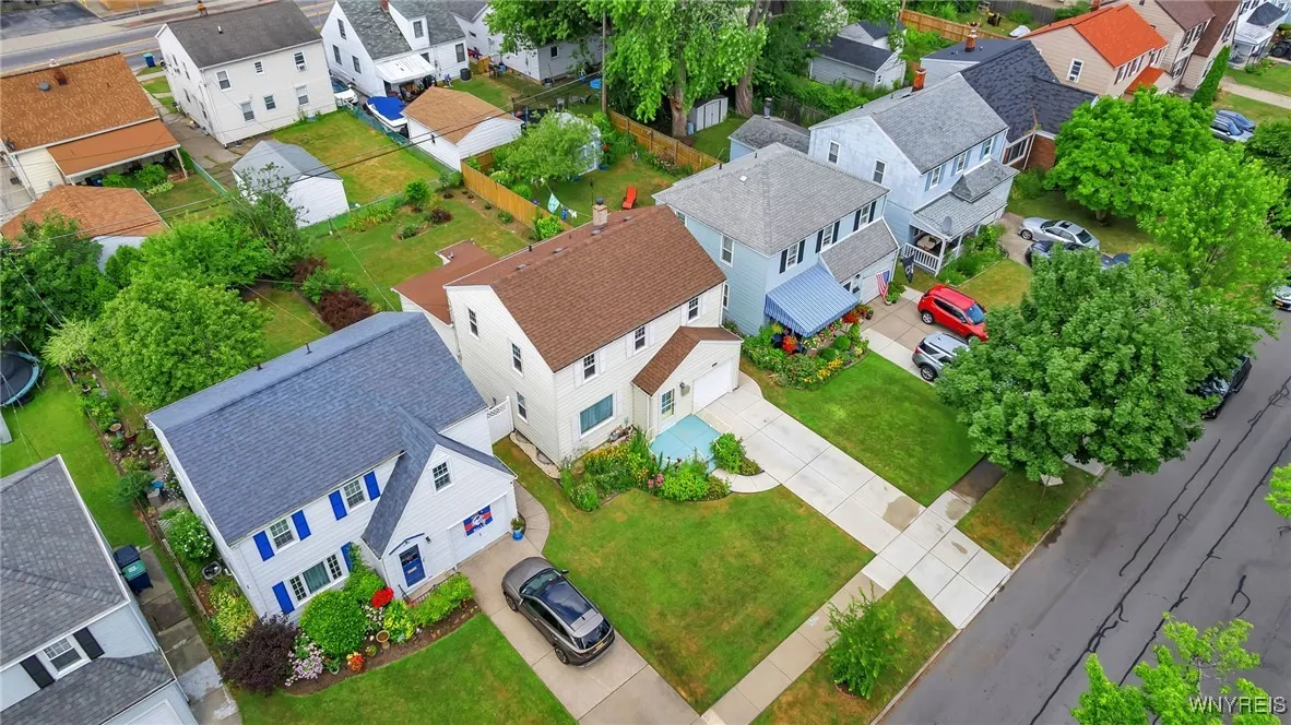 450 Maynard Drive, Amherst, New York 14226, Amherst, New York 14226, 3 Bedrooms Bedrooms, 7 Rooms Rooms,1 BathroomBathrooms,Residential,For Sale,450 Maynard Drive, Amherst, New York 14226,B1623892