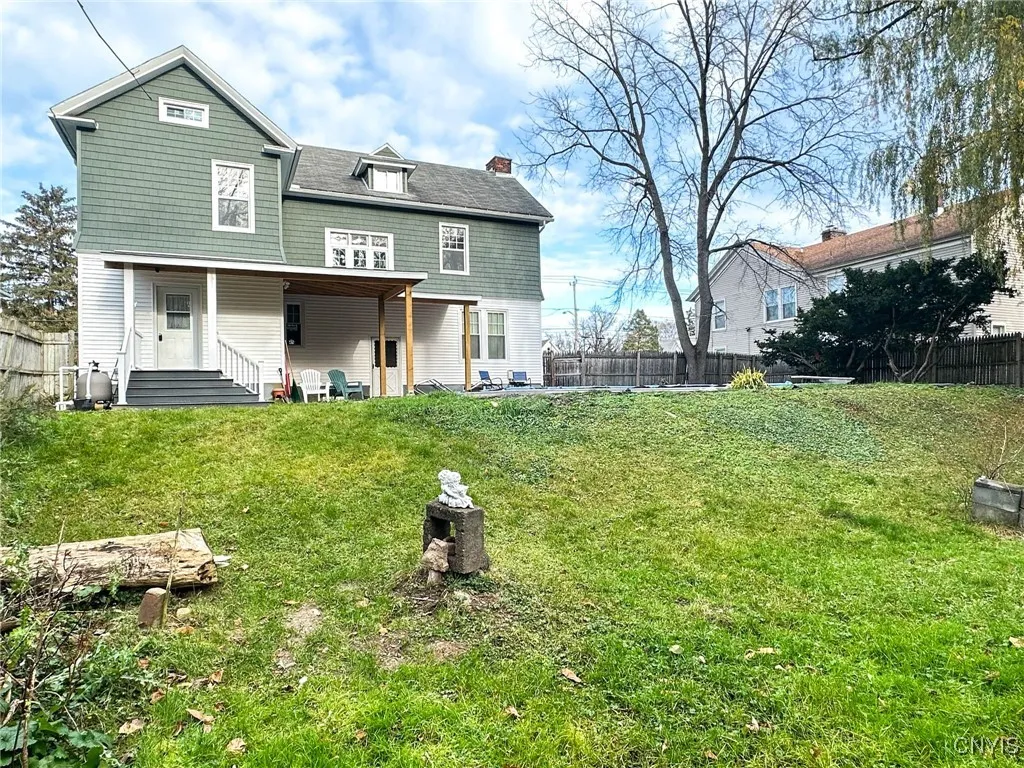 2505 Genesee Street, Utica, New York 13501, Utica, New York 13501, 4 Bedrooms Bedrooms, 8 Rooms Rooms,2 BathroomsBathrooms,Residential,For Sale,2505 Genesee Street, Utica, New York 13501,0,S1624411