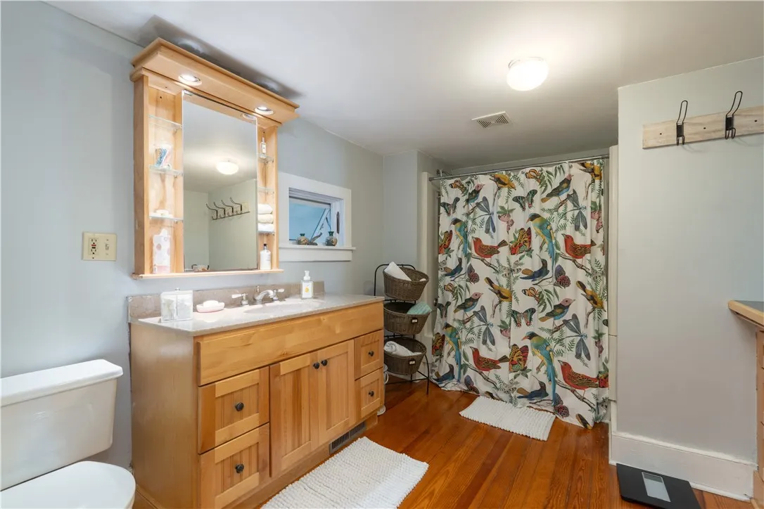 3822 Center Street, Livonia, New York 14487, Livonia, New York 14487, 4 Bedrooms Bedrooms, 7 Rooms Rooms,2 BathroomsBathrooms,Residential,Closed,3822 Center Street, Livonia, New York 14487,0,R1624625