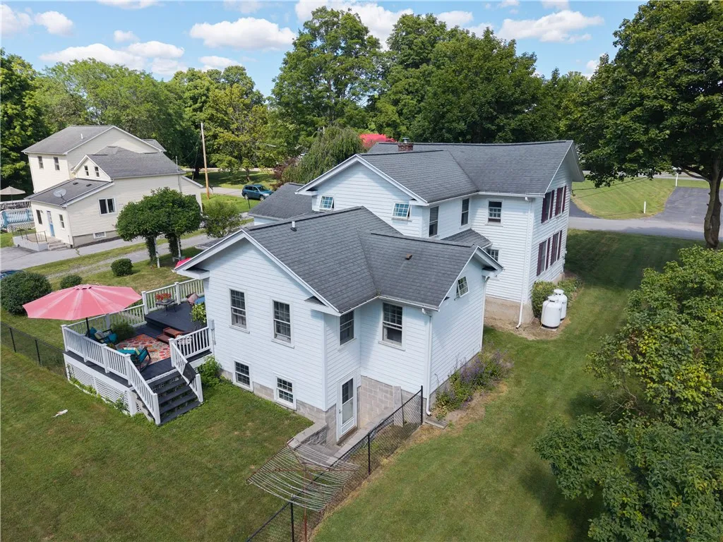 3822 Center Street, Livonia, New York 14487, Livonia, New York 14487, 4 Bedrooms Bedrooms, 7 Rooms Rooms,2 BathroomsBathrooms,Residential,Closed,3822 Center Street, Livonia, New York 14487,0,R1624625