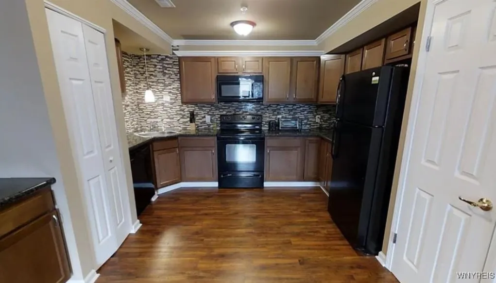 2213 Sweet Home #24 Road, Amherst, New York 14228, Amherst, New York 14228, 3 Bedrooms Bedrooms, 5 Rooms Rooms,3 BathroomsBathrooms,Residential Lease,For Rent,2213 Sweet Home #24 Road, Amherst, New York 14228,B1624990