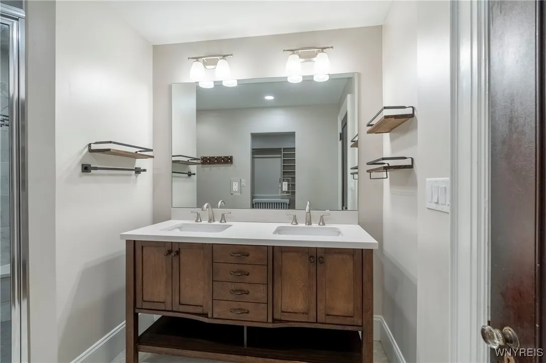 36 University Avenue, Buffalo, New York 14214, Buffalo, New York 14214, 3 Bedrooms Bedrooms, 9 Rooms Rooms,2 BathroomsBathrooms,Residential,For Sale,36 University Avenue, Buffalo, New York 14214,B1624952