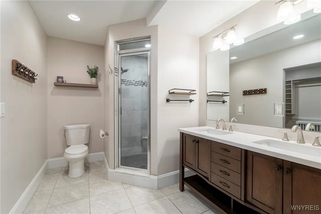 36 University Avenue, Buffalo, New York 14214, Buffalo, New York 14214, 3 Bedrooms Bedrooms, 9 Rooms Rooms,2 BathroomsBathrooms,Residential,For Sale,36 University Avenue, Buffalo, New York 14214,B1624952