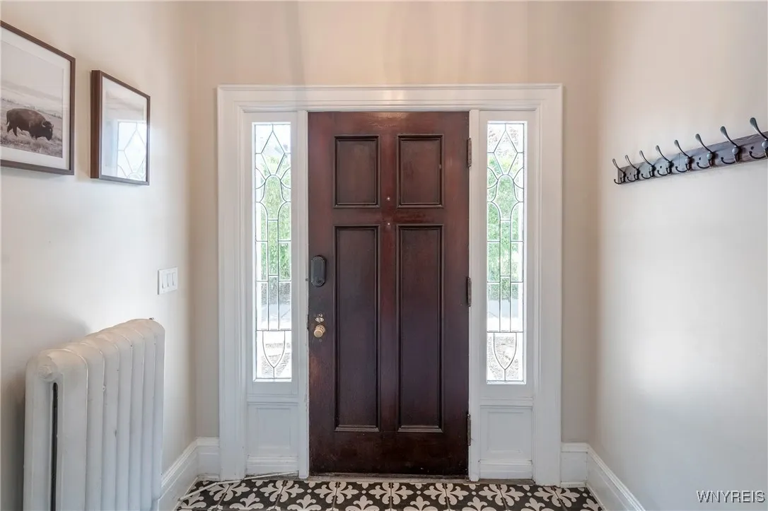 36 University Avenue, Buffalo, New York 14214, Buffalo, New York 14214, 3 Bedrooms Bedrooms, 9 Rooms Rooms,2 BathroomsBathrooms,Residential,For Sale,36 University Avenue, Buffalo, New York 14214,B1624952