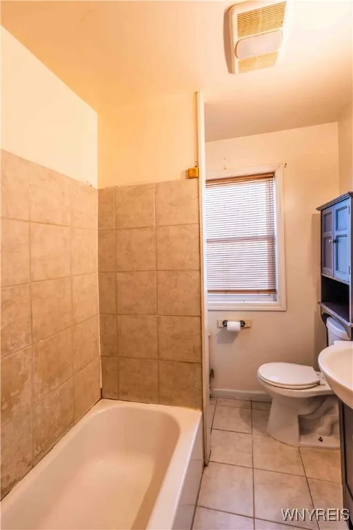 40 Niagara Falls Boulevard, Buffalo, New York 1421, Buffalo, New York 14214, 4 Bedrooms Bedrooms, 10 Rooms Rooms,1 BathroomBathrooms,Residential,For Sale,40 Niagara Falls Boulevard, Buffalo, New York 1421,B1624869
