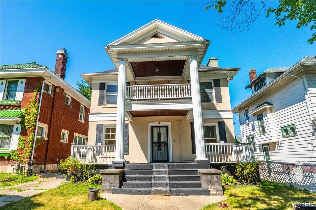 40 Niagara Falls Boulevard, Buffalo, New York 1421, Buffalo, New York 14214, 4 Bedrooms Bedrooms, 10 Rooms Rooms,1 BathroomBathrooms,Residential,For Sale,40 Niagara Falls Boulevard, Buffalo, New York 1421,B1624869