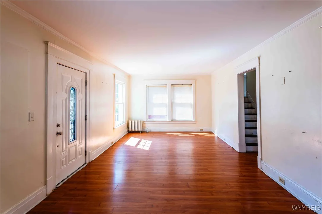 40 Niagara Falls Boulevard, Buffalo, New York 1421, Buffalo, New York 14214, 4 Bedrooms Bedrooms, 10 Rooms Rooms,1 BathroomBathrooms,Residential,For Sale,40 Niagara Falls Boulevard, Buffalo, New York 1421,B1624869