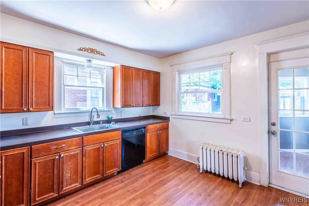 40 Niagara Falls Boulevard, Buffalo, New York 1421, Buffalo, New York 14214, 4 Bedrooms Bedrooms, 10 Rooms Rooms,1 BathroomBathrooms,Residential,For Sale,40 Niagara Falls Boulevard, Buffalo, New York 1421,B1624869