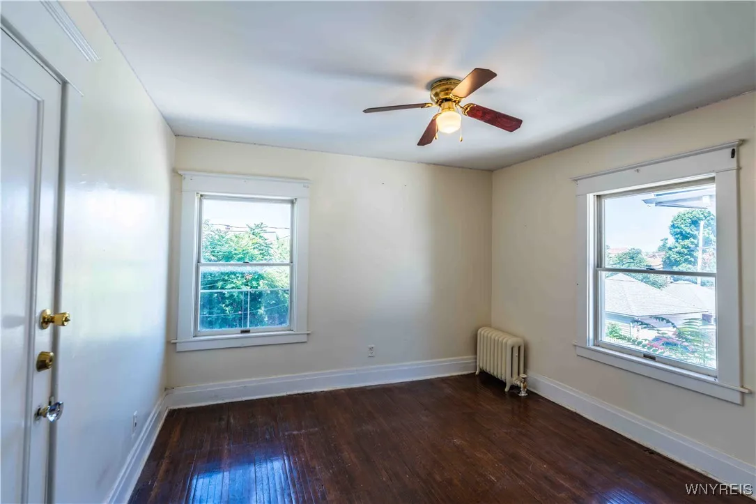 40 Niagara Falls Boulevard, Buffalo, New York 1421, Buffalo, New York 14214, 4 Bedrooms Bedrooms, 10 Rooms Rooms,1 BathroomBathrooms,Residential,For Sale,40 Niagara Falls Boulevard, Buffalo, New York 1421,B1624869
