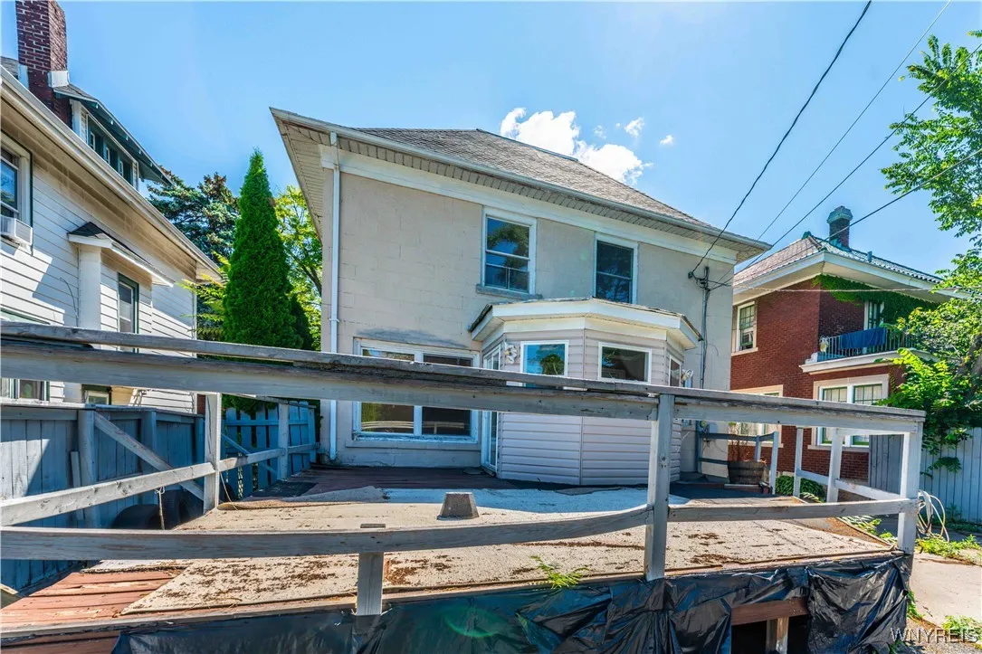 40 Niagara Falls Boulevard, Buffalo, New York 1421, Buffalo, New York 14214, 4 Bedrooms Bedrooms, 10 Rooms Rooms,1 BathroomBathrooms,Residential,For Sale,40 Niagara Falls Boulevard, Buffalo, New York 1421,B1624869
