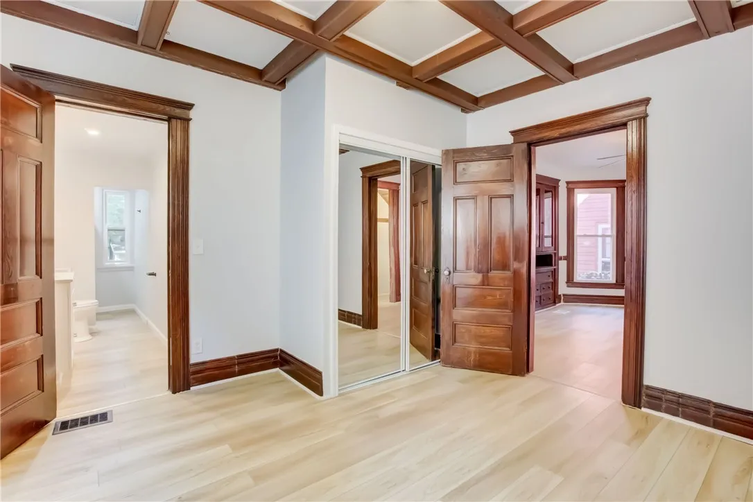 32 Birch Crescent 1, Rochester, New York 14607, Rochester, New York 14607, 2 Bedrooms Bedrooms, 6 Rooms Rooms,2 BathroomsBathrooms,Residential Lease,For Rent,32 Birch Crescent 1, Rochester, New York 14607,R1624914