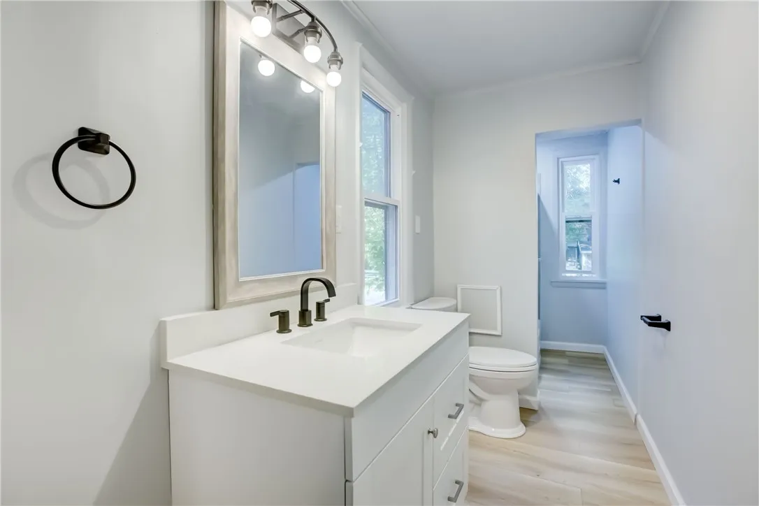 32 Birch Crescent 1, Rochester, New York 14607, Rochester, New York 14607, 2 Bedrooms Bedrooms, 6 Rooms Rooms,2 BathroomsBathrooms,Residential Lease,For Rent,32 Birch Crescent 1, Rochester, New York 14607,R1624914