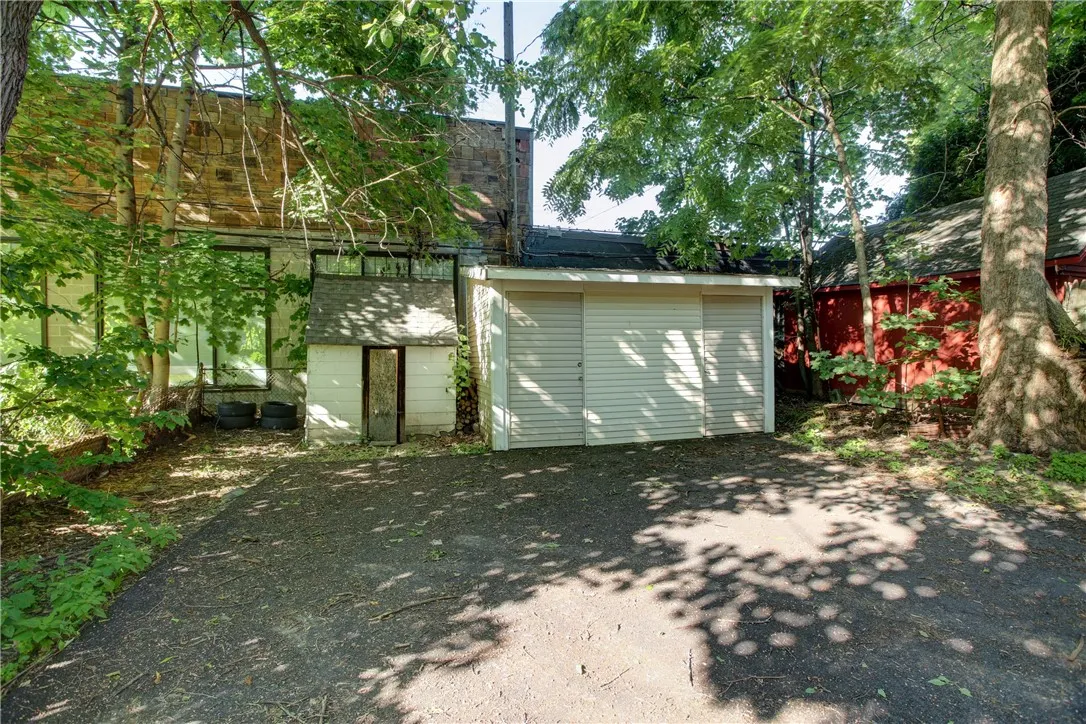 32 Birch Crescent 1, Rochester, New York 14607, Rochester, New York 14607, 2 Bedrooms Bedrooms, 6 Rooms Rooms,2 BathroomsBathrooms,Residential Lease,For Rent,32 Birch Crescent 1, Rochester, New York 14607,R1624914