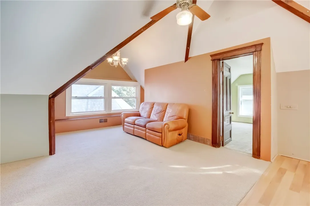 32 Birch Crescent 3, Rochester, New York 14607, Rochester, New York 14607, 2 Bedrooms Bedrooms, 5 Rooms Rooms,1 BathroomBathrooms,Residential Lease,For Rent,32 Birch Crescent 3, Rochester, New York 14607,R1624966