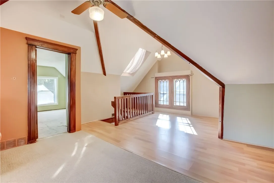 32 Birch Crescent 3, Rochester, New York 14607, Rochester, New York 14607, 2 Bedrooms Bedrooms, 5 Rooms Rooms,1 BathroomBathrooms,Residential Lease,For Rent,32 Birch Crescent 3, Rochester, New York 14607,R1624966