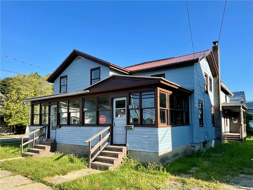 12 Fremont Street, Wayland, New York 14572, Wayland, New York 14572, 5 Bedrooms Bedrooms, ,2 BathroomsBathrooms,Residential,For Sale,12 Fremont Street, Wayland, New York 14572,R1622472