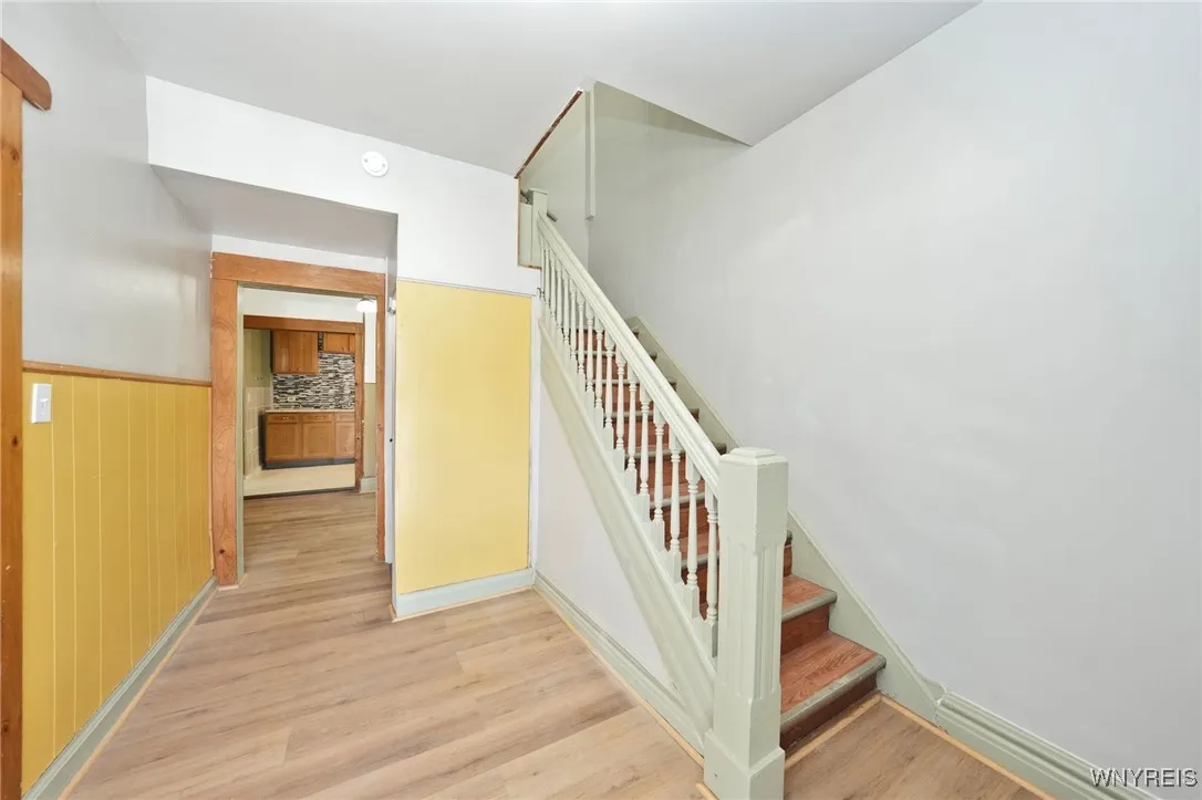 268 Hampshire Street, Buffalo, New York 14213, Buffalo, New York 14213, 3 Bedrooms Bedrooms, 12 Rooms Rooms,1 BathroomBathrooms,Residential,For Sale,268 Hampshire Street, Buffalo, New York 14213,B1624623