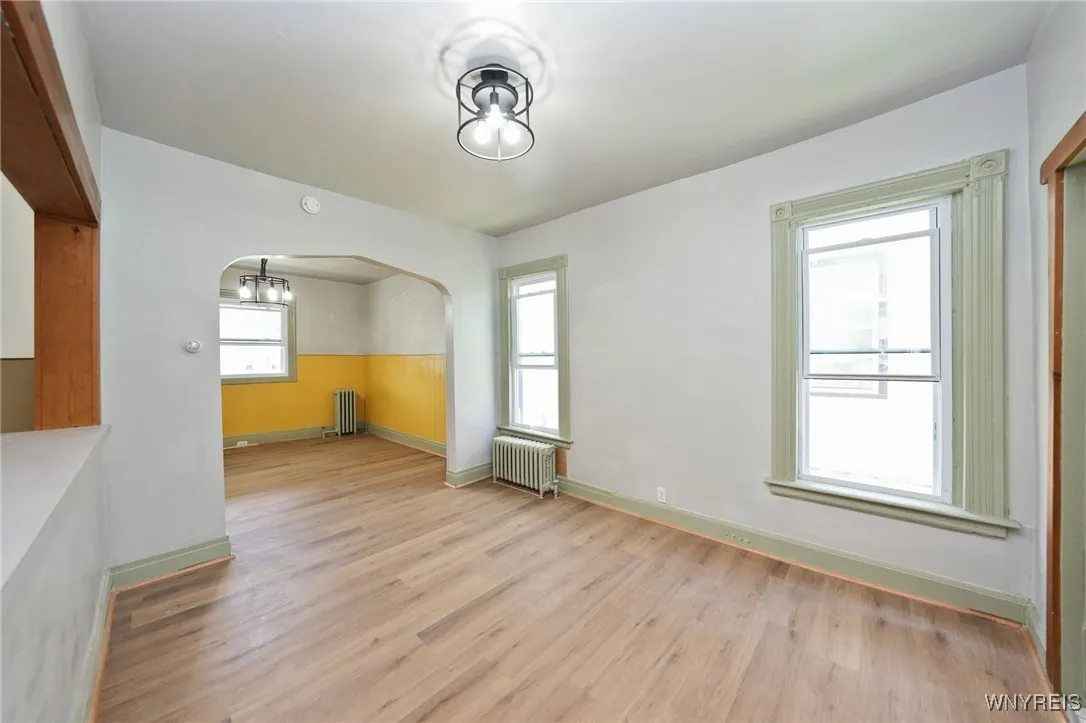 268 Hampshire Street, Buffalo, New York 14213, Buffalo, New York 14213, 3 Bedrooms Bedrooms, 12 Rooms Rooms,1 BathroomBathrooms,Residential,For Sale,268 Hampshire Street, Buffalo, New York 14213,B1624623