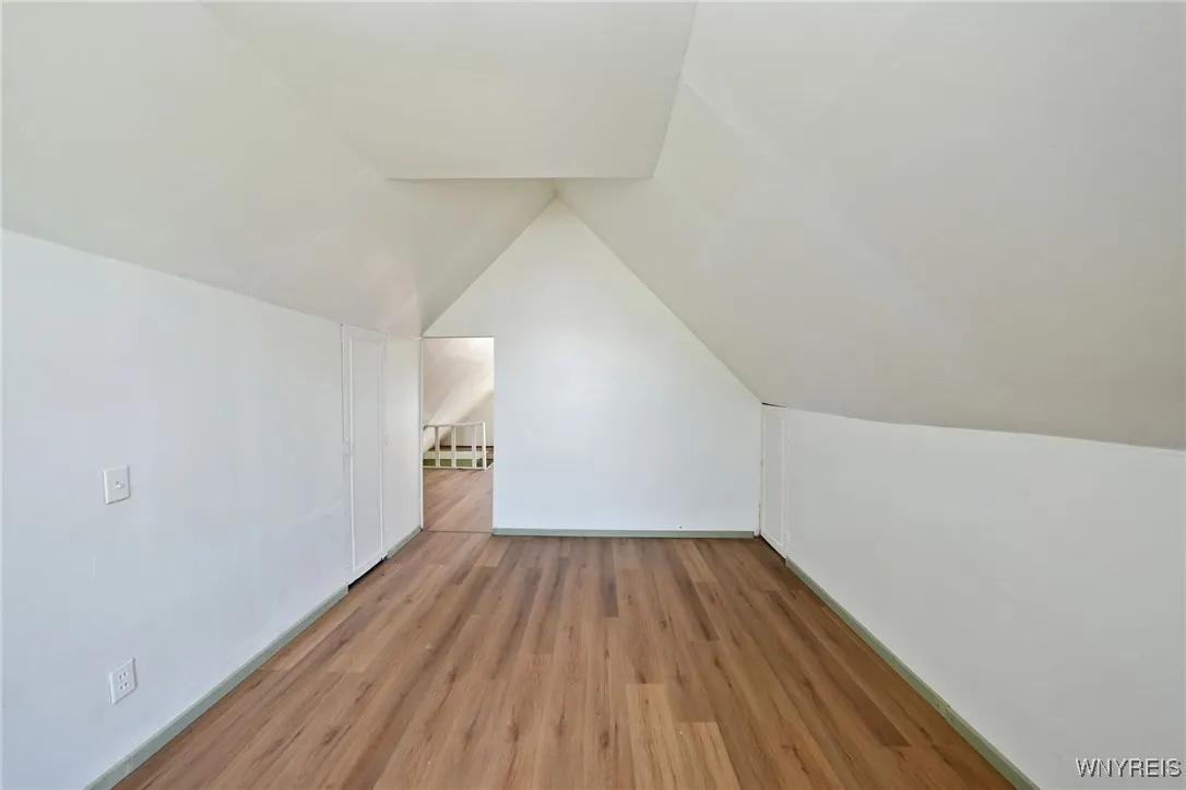 268 Hampshire Street, Buffalo, New York 14213, Buffalo, New York 14213, 3 Bedrooms Bedrooms, 12 Rooms Rooms,1 BathroomBathrooms,Residential,For Sale,268 Hampshire Street, Buffalo, New York 14213,B1624623