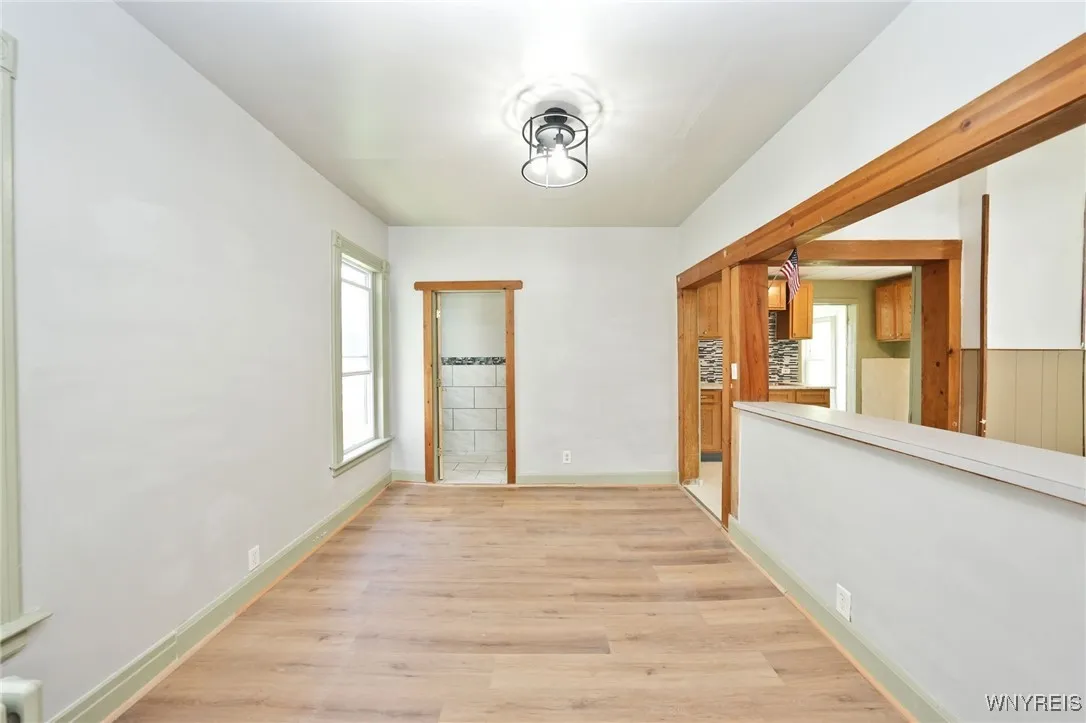 268 Hampshire Street, Buffalo, New York 14213, Buffalo, New York 14213, 3 Bedrooms Bedrooms, 12 Rooms Rooms,1 BathroomBathrooms,Residential,For Sale,268 Hampshire Street, Buffalo, New York 14213,B1624623