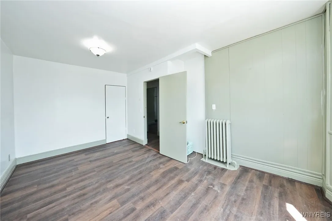 268 Hampshire Street, Buffalo, New York 14213, Buffalo, New York 14213, 3 Bedrooms Bedrooms, 12 Rooms Rooms,1 BathroomBathrooms,Residential,For Sale,268 Hampshire Street, Buffalo, New York 14213,B1624623