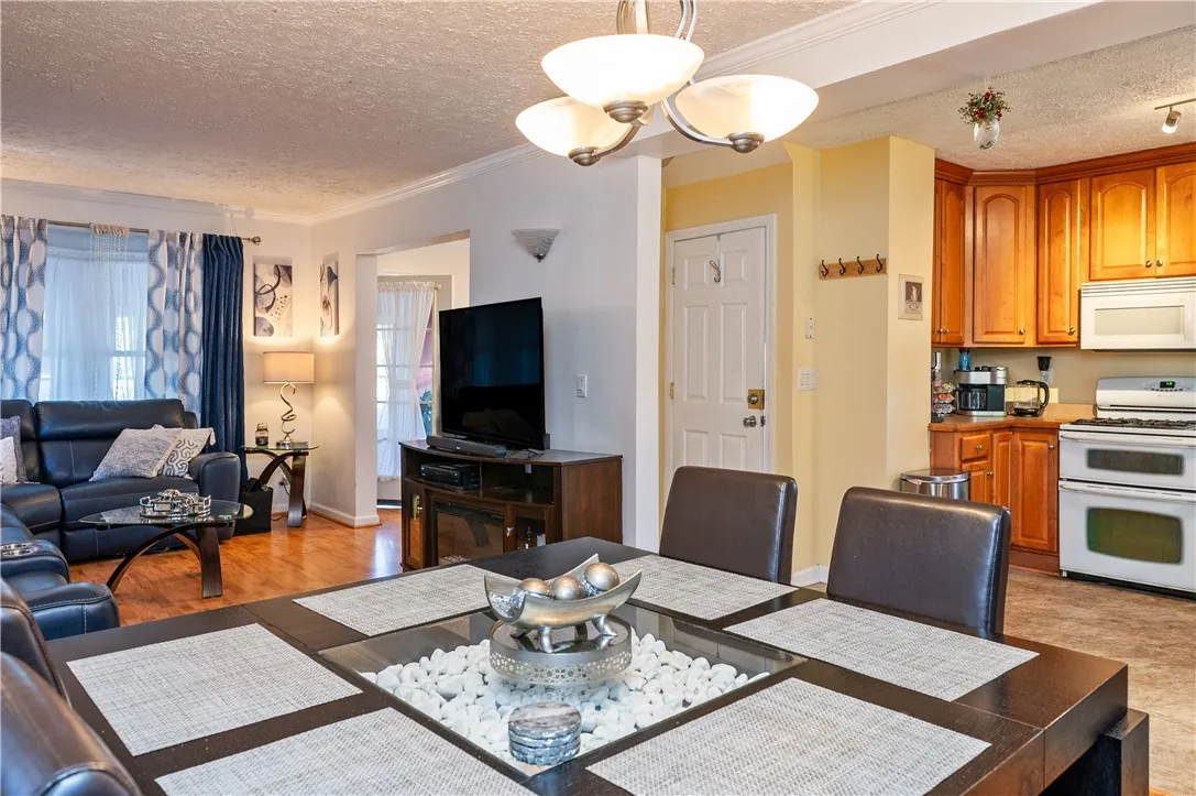 45 Lapham Street, Rochester, New York 14615, Rochester, New York 14615, 3 Bedrooms Bedrooms, 6 Rooms Rooms,1 BathroomBathrooms,Residential,Closed,45 Lapham Street, Rochester, New York 14615,0,R1625042