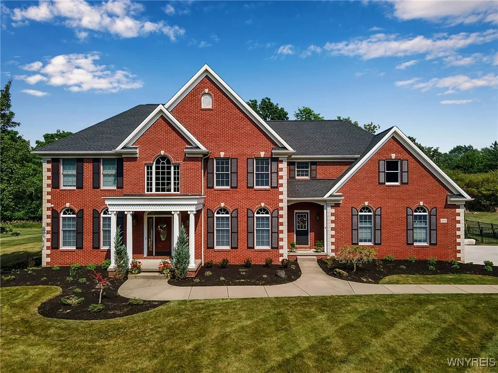 5145 Lexor Lane, Clarence, New York 14031, Clarence, New York 14031, 4 Bedrooms Bedrooms, 9 Rooms Rooms,2 BathroomsBathrooms,Residential,For Sale,5145 Lexor Lane, Clarence, New York 14031,B1622572