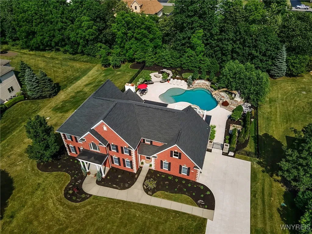 5145 Lexor Lane, Clarence, New York 14031, Clarence, New York 14031, 4 Bedrooms Bedrooms, 9 Rooms Rooms,2 BathroomsBathrooms,Residential,For Sale,5145 Lexor Lane, Clarence, New York 14031,B1622572