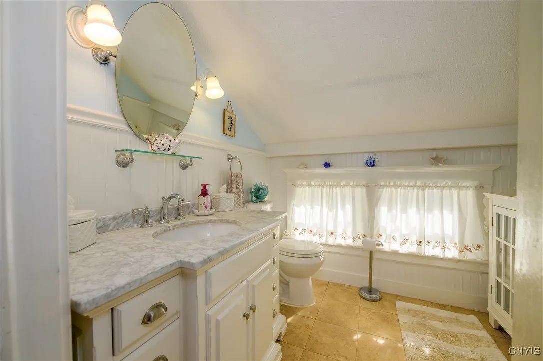 2004 State Route 48, Granby, New York 13069, Granby, New York 13069, 3 Bedrooms Bedrooms, 10 Rooms Rooms,2 BathroomsBathrooms,Residential,Closed,2004 State Route 48, Granby, New York 13069,0,S1624807