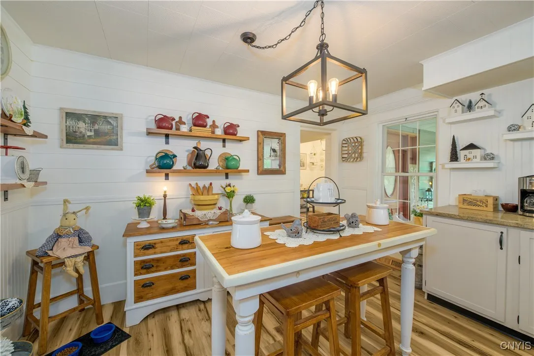 2004 State Route 48, Granby, New York 13069, Granby, New York 13069, 3 Bedrooms Bedrooms, 10 Rooms Rooms,2 BathroomsBathrooms,Residential,Closed,2004 State Route 48, Granby, New York 13069,0,S1624807