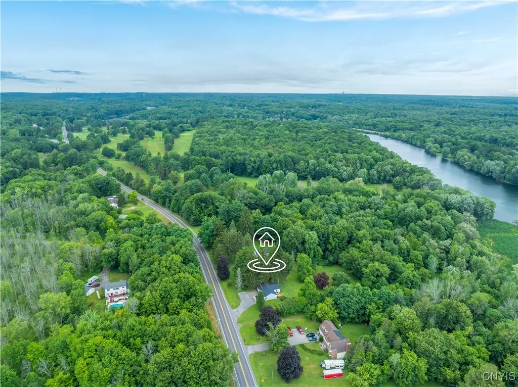 2004 State Route 48, Granby, New York 13069, Granby, New York 13069, 3 Bedrooms Bedrooms, 10 Rooms Rooms,2 BathroomsBathrooms,Residential,Closed,2004 State Route 48, Granby, New York 13069,0,S1624807