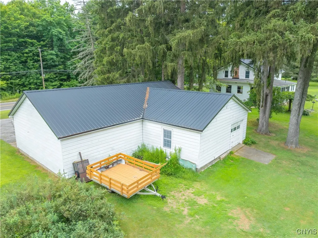 2004 State Route 48, Granby, New York 13069, Granby, New York 13069, 3 Bedrooms Bedrooms, 10 Rooms Rooms,2 BathroomsBathrooms,Residential,Closed,2004 State Route 48, Granby, New York 13069,0,S1624807