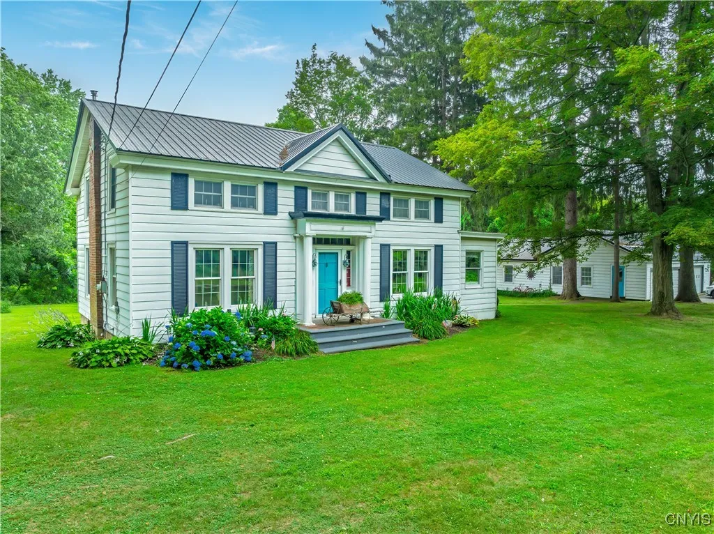 2004 State Route 48, Granby, New York 13069, Granby, New York 13069, 3 Bedrooms Bedrooms, 10 Rooms Rooms,2 BathroomsBathrooms,Residential,Closed,2004 State Route 48, Granby, New York 13069,0,S1624807