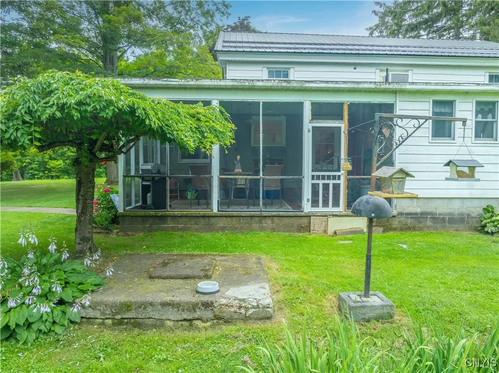 2004 State Route 48, Granby, New York 13069, Granby, New York 13069, 3 Bedrooms Bedrooms, 10 Rooms Rooms,2 BathroomsBathrooms,Residential,Closed,2004 State Route 48, Granby, New York 13069,0,S1624807