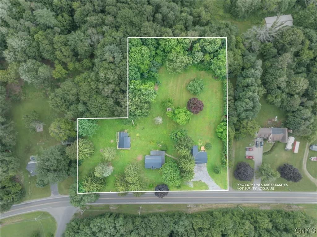 2004 State Route 48, Granby, New York 13069, Granby, New York 13069, 3 Bedrooms Bedrooms, 10 Rooms Rooms,2 BathroomsBathrooms,Residential,Closed,2004 State Route 48, Granby, New York 13069,0,S1624807