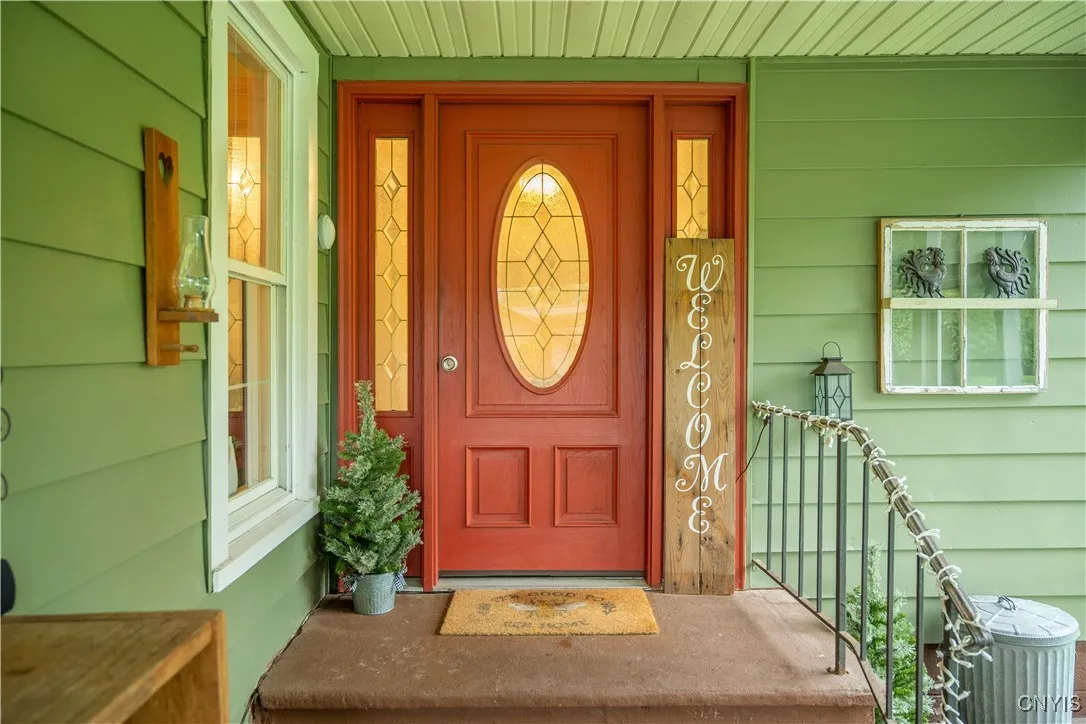 2004 State Route 48, Granby, New York 13069, Granby, New York 13069, 3 Bedrooms Bedrooms, 10 Rooms Rooms,2 BathroomsBathrooms,Residential,Closed,2004 State Route 48, Granby, New York 13069,0,S1624807