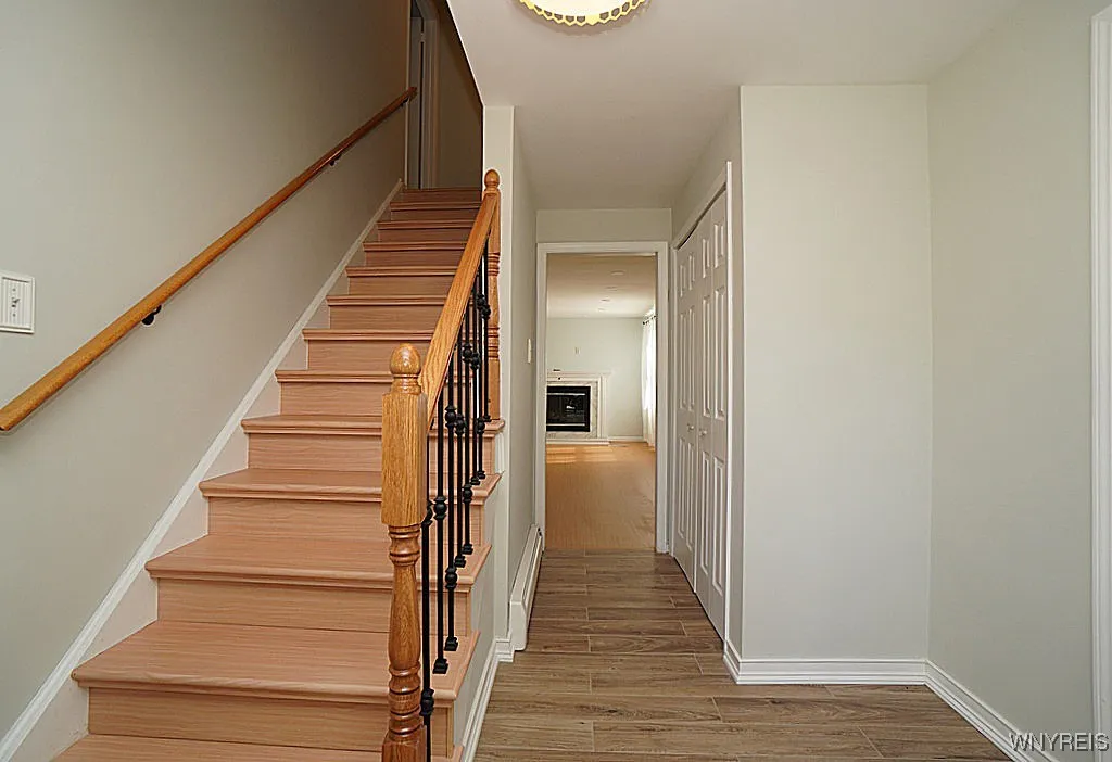 400 Hawthorne Place, Porter, New York 14174, Porter, New York 14174, 4 Bedrooms Bedrooms, 9 Rooms Rooms,2 BathroomsBathrooms,Residential,For Sale,400 Hawthorne Place, Porter, New York 14174,0,B1624864